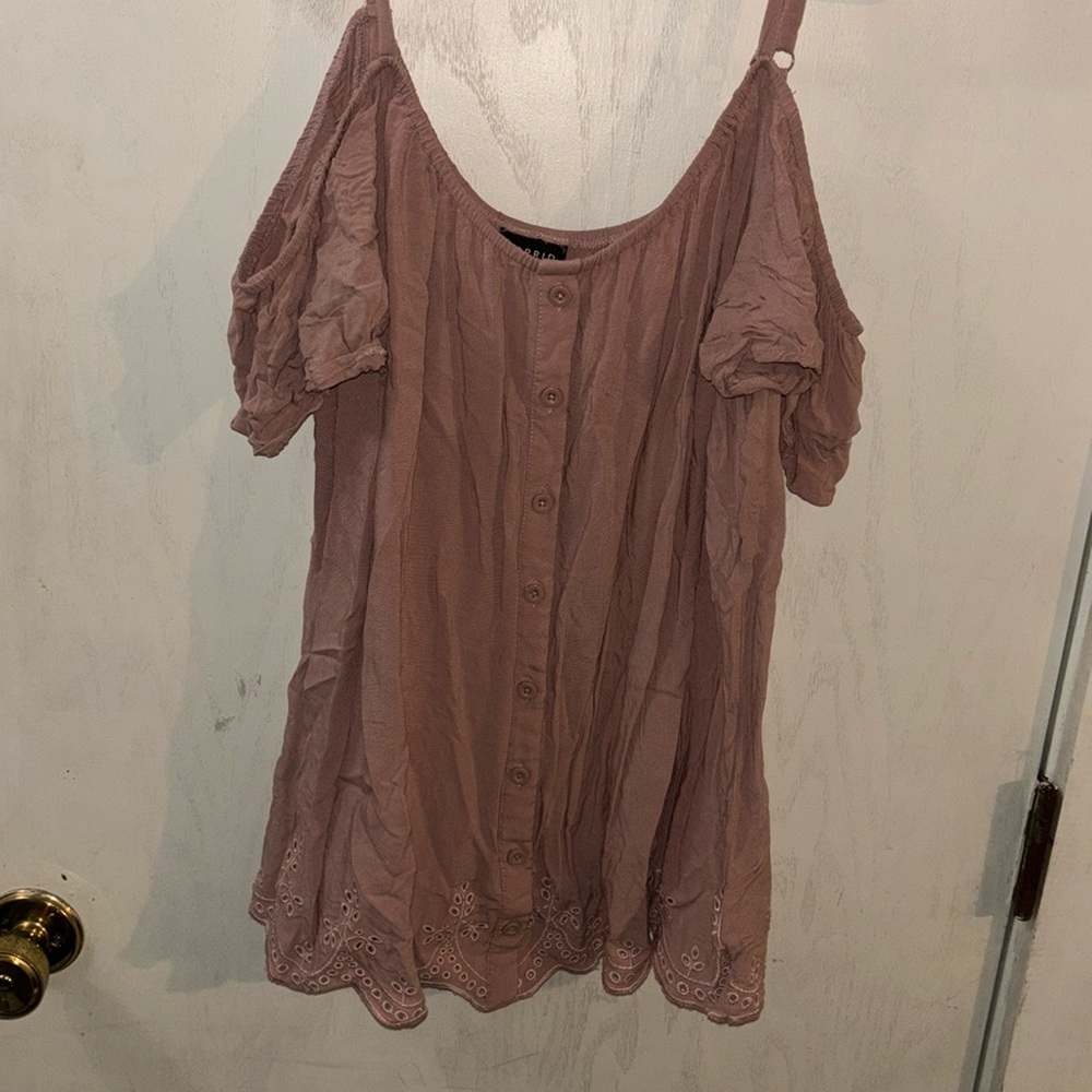Torrid cold shoulder top